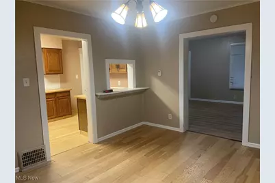 505 Beulah Avenue, Akron, OH 44314 - Photo 4