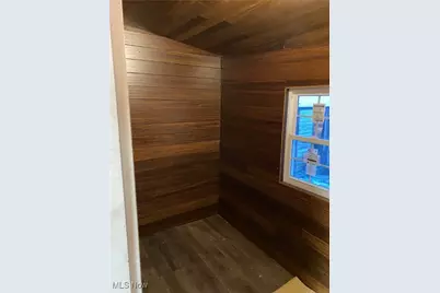 505 Beulah Avenue, Akron, OH 44314 - Photo 8