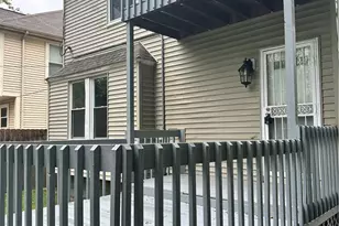 528 E 109th St, Loveland, OH 44108 - Photo 2