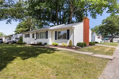 2637 Jackson Street, Lorain, OH 44052 - Photo 2