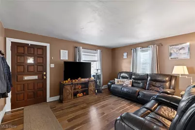 3928 Hanlin Street, Weirton, WV 26062 - Photo 6