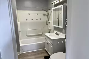 757 E 95th St, Loveland, OH 44108 - Photo 16