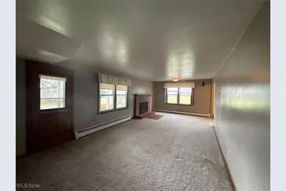 16374 Ravenna Road, Chagrin Falls, OH 44023 - Photo 10