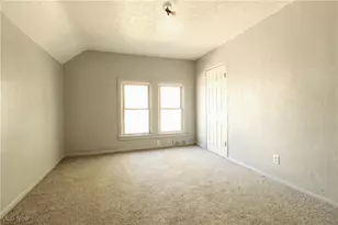 7106 Colfax Rd, Loveland, OH 44104 - Photo 18