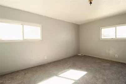 7106 Colfax Road, Loveland, OH 44104 - Photo 16