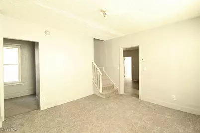 7106 Colfax Road, Loveland, OH 44104 - Photo 6