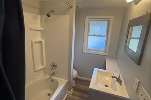 702 Grace Ave, Akron, OH 44320 - Photo 8