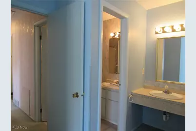 7970 Mentor Avenue #B7, Mentor, OH 44060 - Photo 18