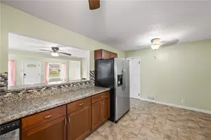 820 Peach Blvd, Willoughby, OH 44094 - Photo 10