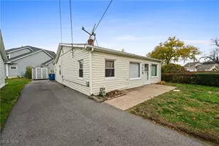 820 Peach Blvd, Willoughby, OH 44094 - Photo 20