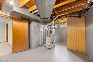 2023 Thurmont Rd, Akron, OH 44313 - Photo 26