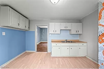 379 Homestead Street, Akron, OH 44306 - Photo 18