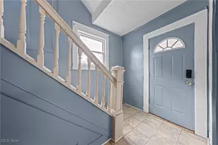 379 Homestead St, Akron, OH 44306 - Photo 8