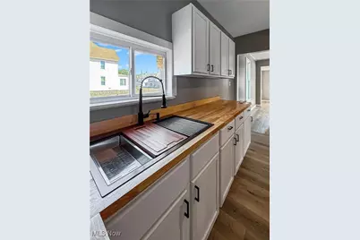 633 Park Avenue SW, Canton, OH 44706 - Photo 6