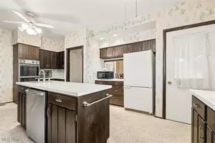 3753 Grafton Rd, Leetonia, OH 44431 - Photo 8