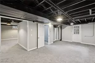 746 Cliffside Cir, Akron, OH 44313 - Photo 46