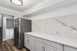 746 Cliffside Cir, Akron, OH 44313 - Photo 16