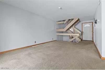 231 Deepwood Drive, Wadsworth, OH 44281 - Photo 8