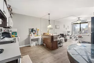 2331 E Market St, Akron, OH 44312 - Photo 18