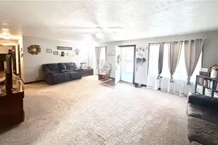 1386 Brookdale Ln, Kent, OH 44240 - Photo 10