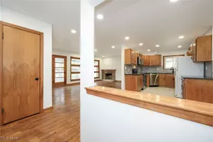 1908 Valley Rd, Cuyahoga Falls, OH 44223 - Photo 4