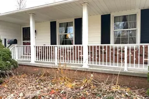 1407 Narragansett Blvd, Lorain, OH 44053 - Photo 2