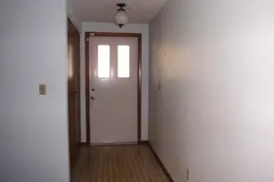 1407 Narragansett Blvd, Lorain, OH 44053 - Photo 6