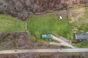 1313 Arner Rd, Chester, WV 26034 - Photo 8