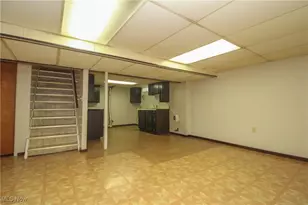 3057 S Meridian Rd, Youngstown, OH 44511 - Photo 24