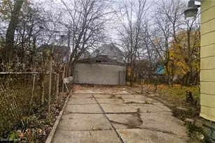 3411 E 116th St, Loveland, OH 44120 - Photo 4