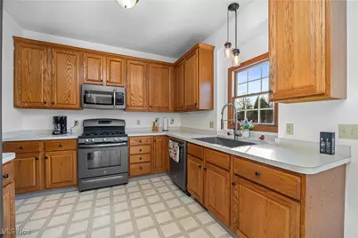 38627 Bear Creek Drive, Grafton, OH 44044 - Photo 24