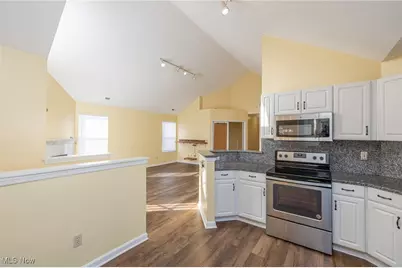 31 Vista Circle, North Olmsted, OH 44070 - Photo 14