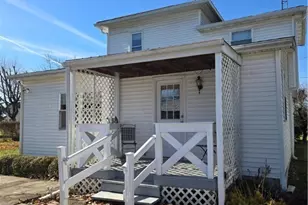 130 N State St, Frazeysburg, OH 43822 - Photo 6