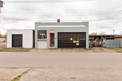 516 W 48th Street, Ashtabula, OH 44004 - Photo 26