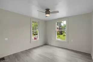 720 Locust Ave, Zanesville, OH 43701 - Photo 6