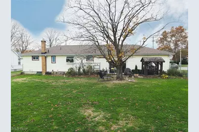 291 Struthers Liberty Road, Campbell, OH 44405 - Photo 22