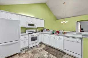 455 Classic Dr, Tallmadge, OH 44278 - Photo 30