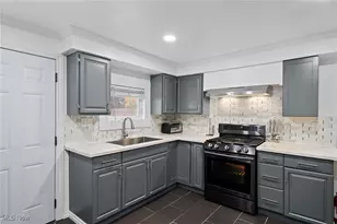 1607 E 34th St, Loveland, OH 44114 - Photo 20