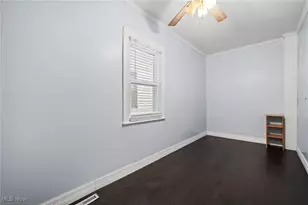 1607 E 34th St, Loveland, OH 44114 - Photo 26