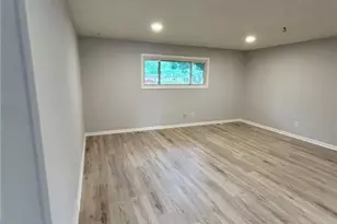 1304 Brookdale Ln, Kent, OH 44240 - Photo 6