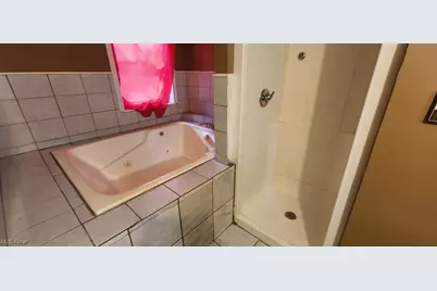 19201 Genesee Road, Euclid, OH 44117 - Photo 12