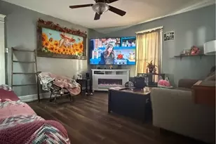 380 S 10th St, Coshocton, OH 43812 - Photo 2