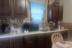 107 Vine St, Marietta, OH 45750 - Photo 2