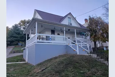 107 Vine Street, Marietta, OH 45750 - Photo 1