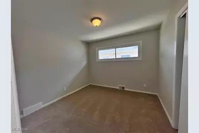 28642 Forest Road, Willowick, OH 44095 - Photo 14