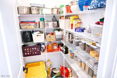 23409 Kims Trail, Columbia Station, OH 44028 - Photo 8