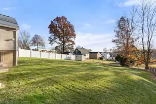 230 Ritchie Ave, Weirton, WV 26062 - Photo 34