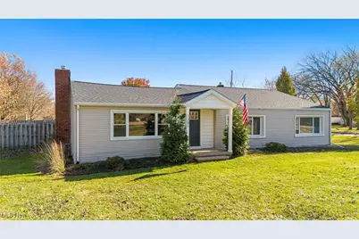 1301 N Main Street, Amherst, OH 44001 - Photo 2