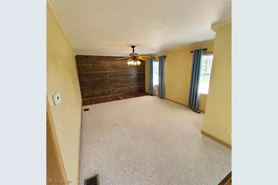 301 William Street, Yorkville, OH 43971 - Photo 8
