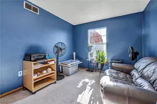 967 Russell Ave, Akron, OH 44307 - Photo 22